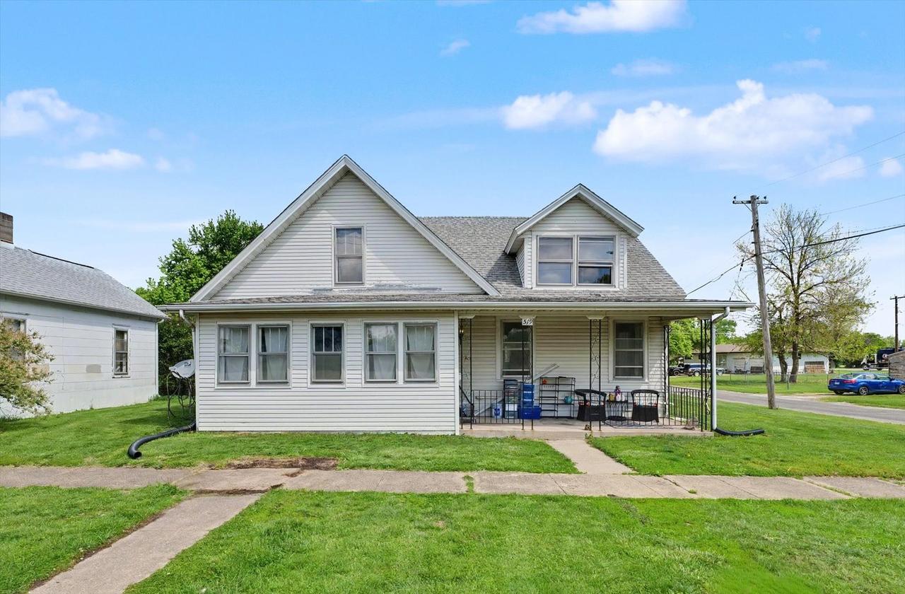 519 E Allen St., Farmer City, IL 61842