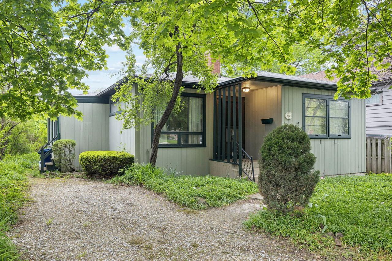 4134 Rose Ave., Western Springs, IL 60558