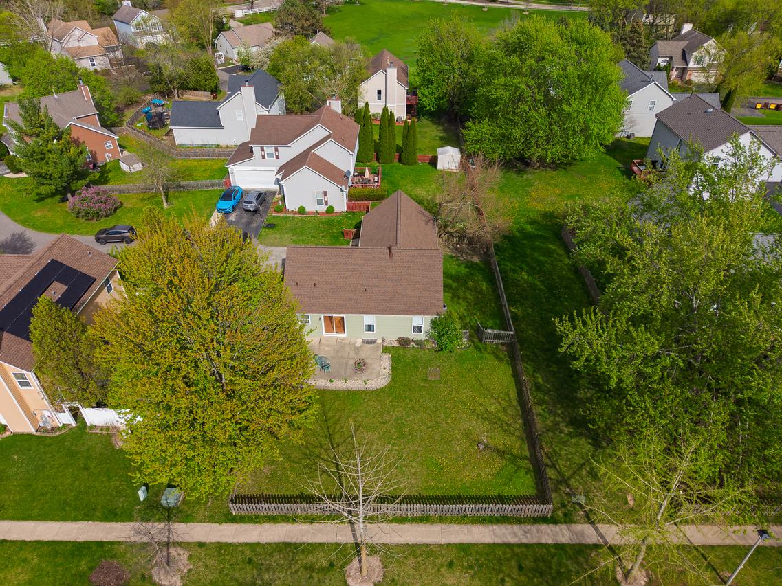 2022 N Aspen Dr., Woodstock, IL 60098