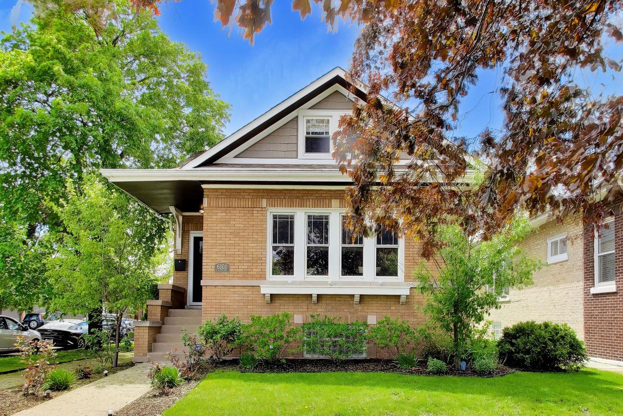 6101 W Patterson Ave., Chicago, IL 60634