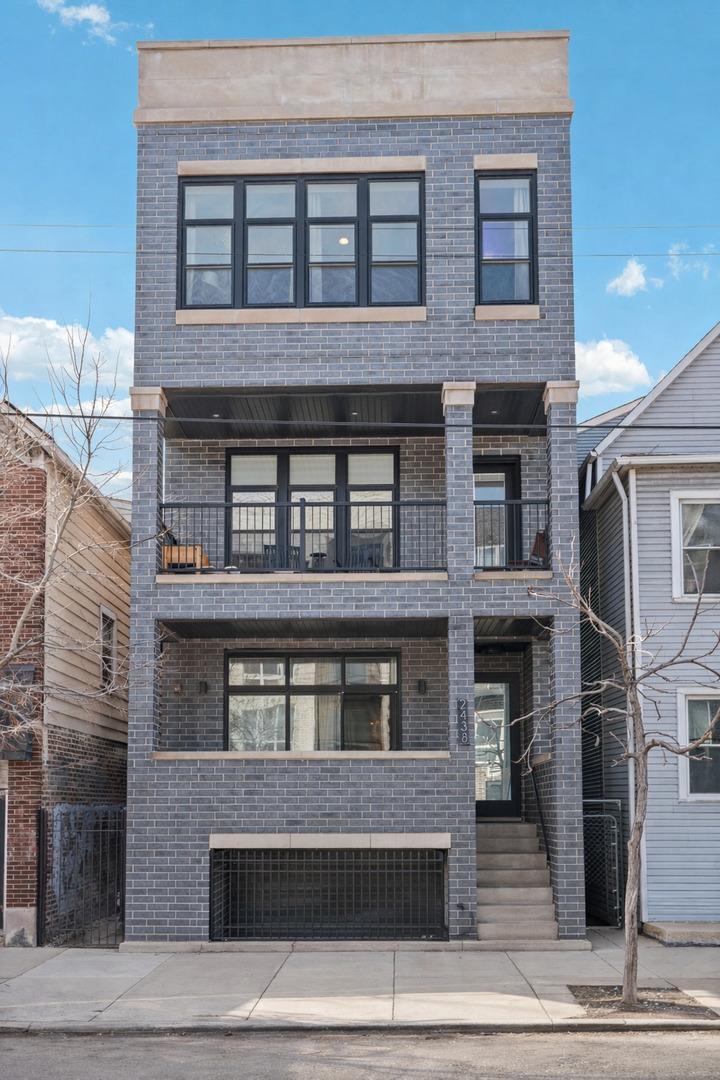 2438 N Western Ave. #3, Chicago, IL 60647