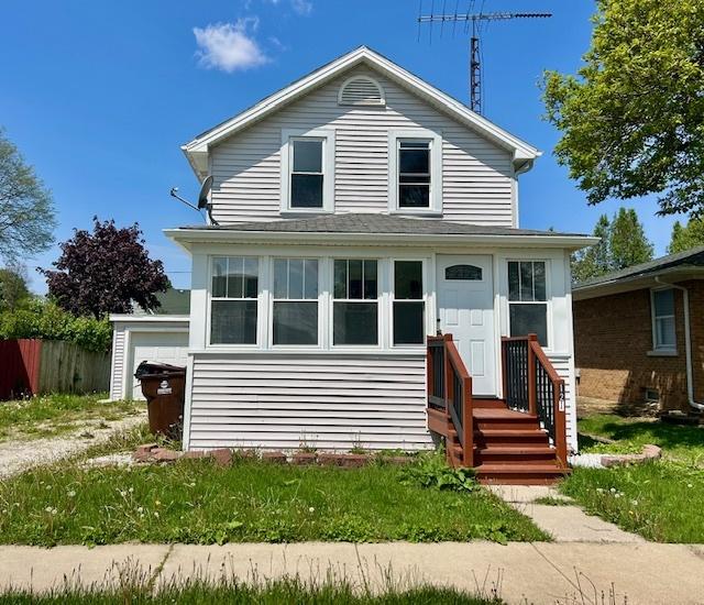 121 N Hickory St., Manteno, IL 60950