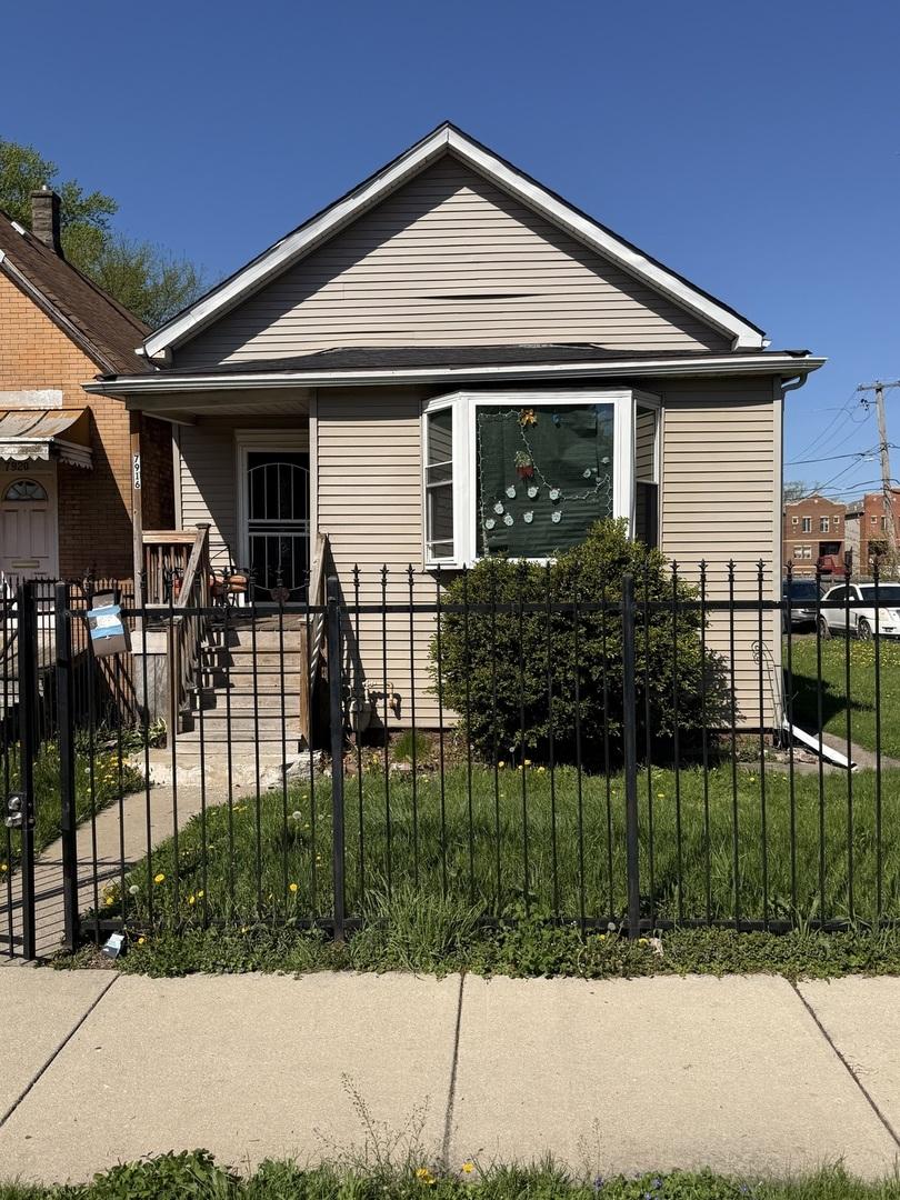 7916 S Normal Ave., Chicago, IL 60620