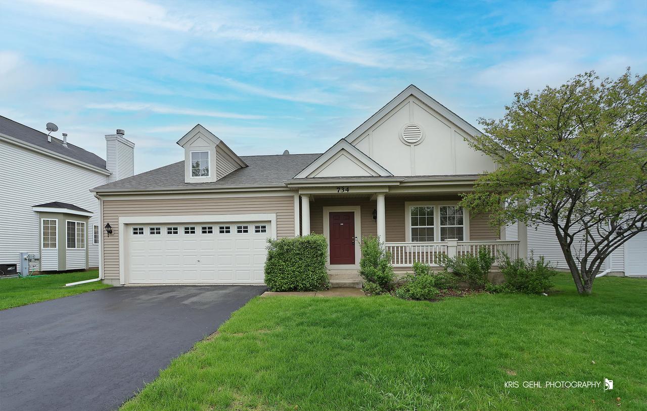 734 S Montclair Dr., Round Lake, IL 60073