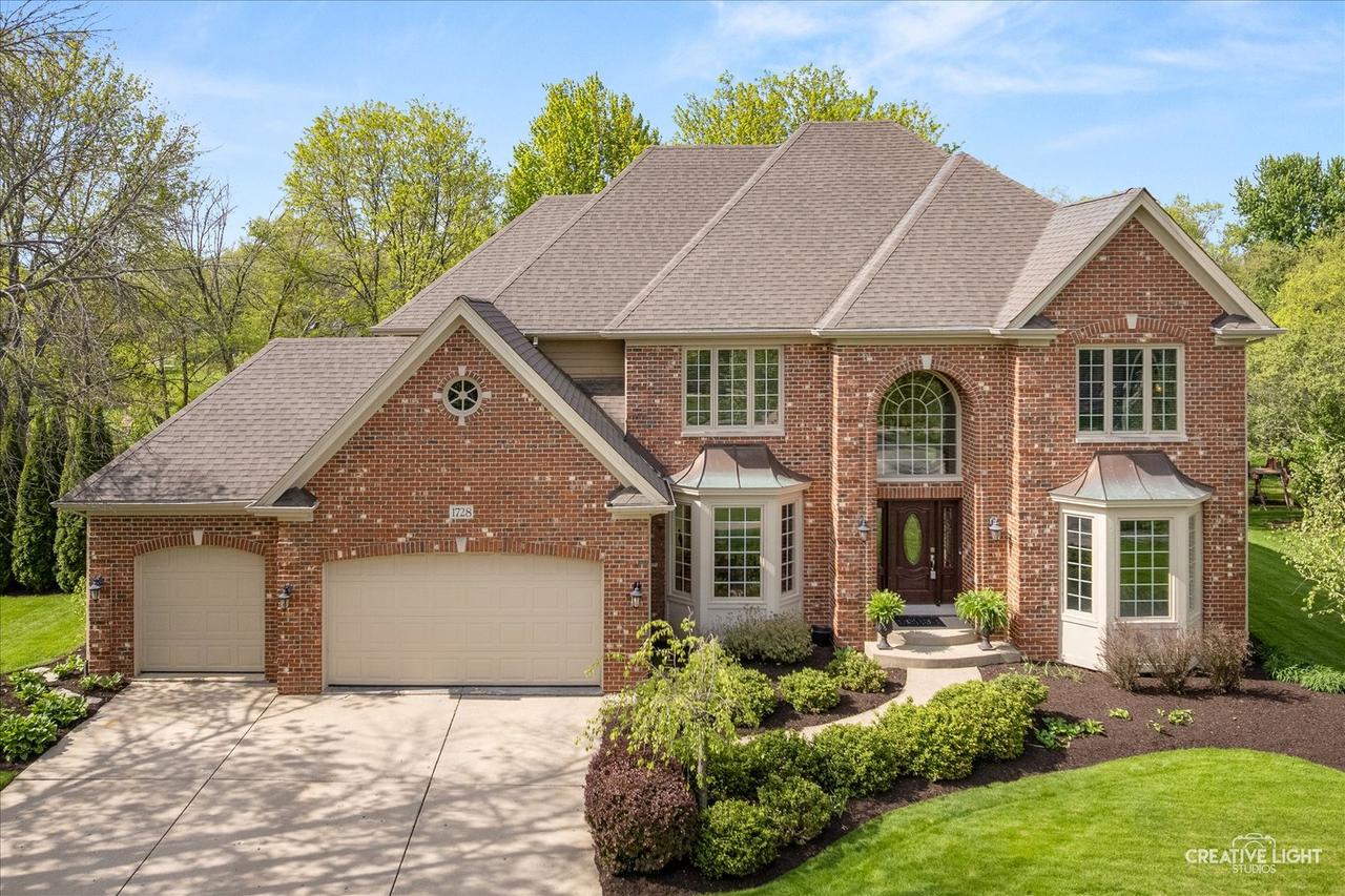 1728 Robert Ln., Naperville, IL 60564