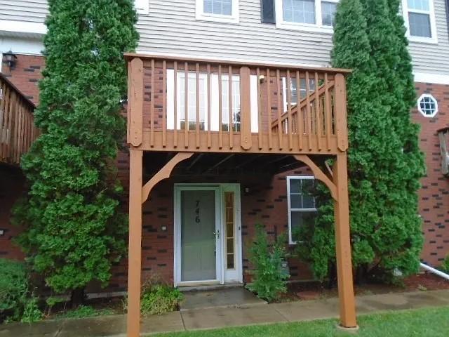 746 Tiffany Ct., Antioch, IL 60002