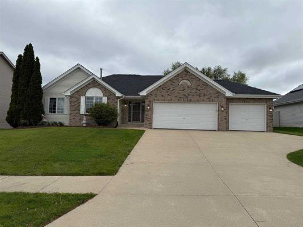 6518 Broadcast Pkwy., Loves Park, IL 61111