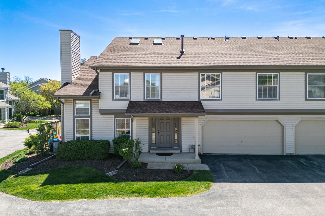 3S082 Timber Dr. #7B, Warrenville, IL 60555
