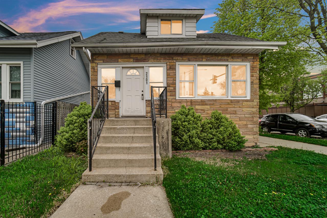 2101 N Narragansett Ave., Chicago, IL 60639