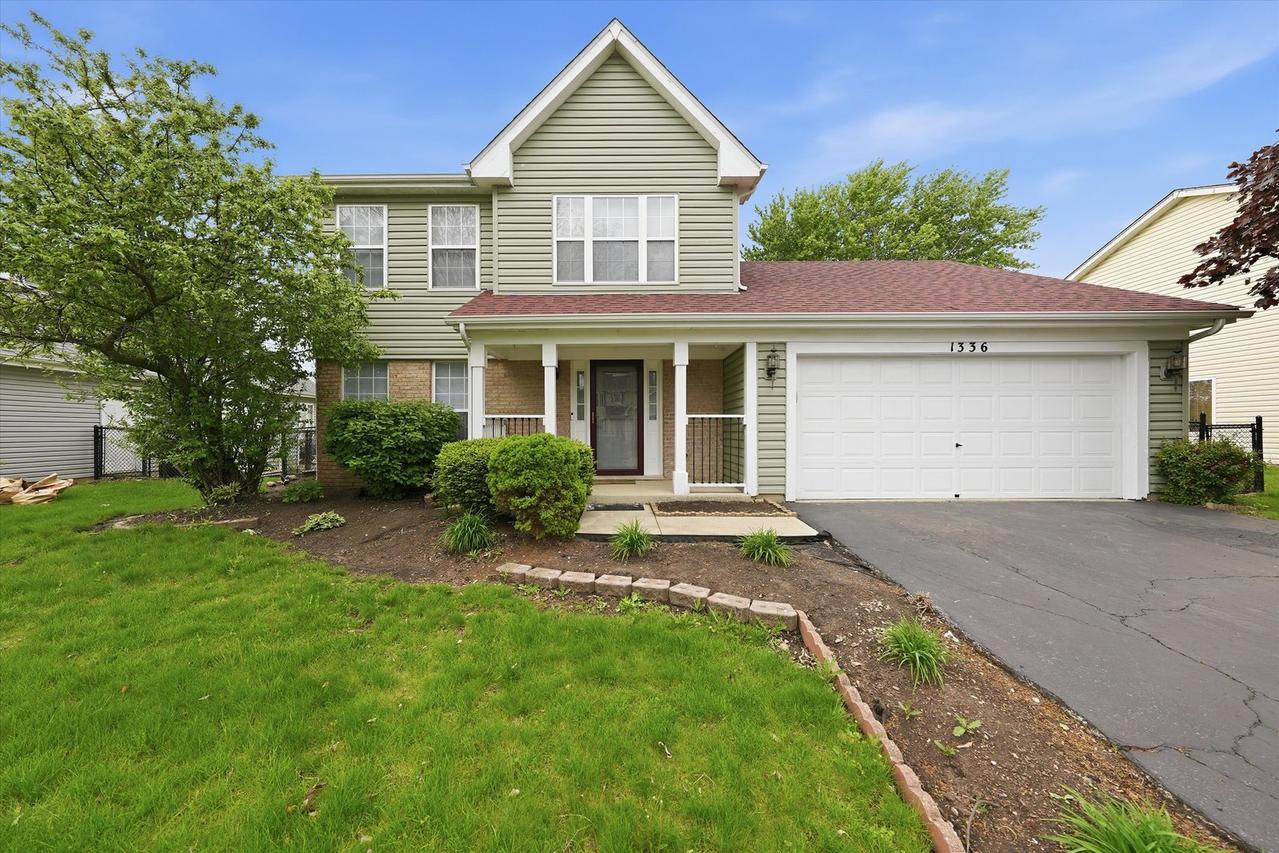 1336 Parkside Dr., Bolingbrook, IL 60490