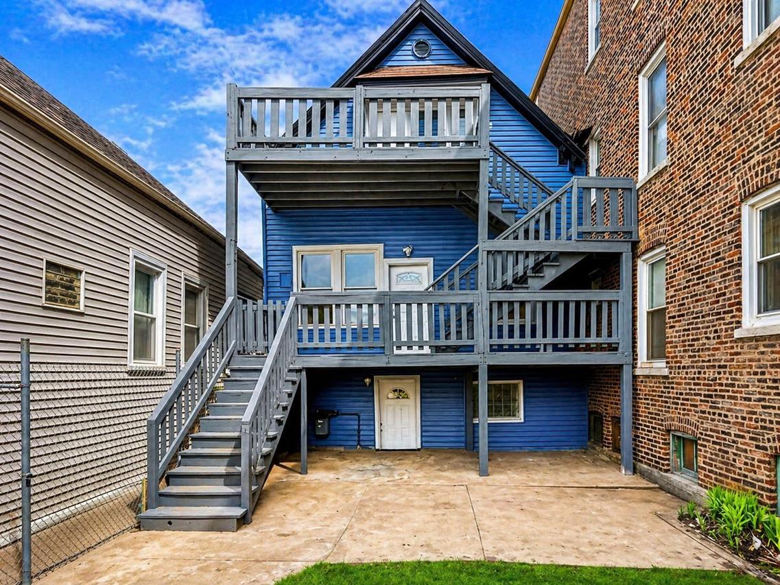 4329 S Wood St., Chicago, IL 60609