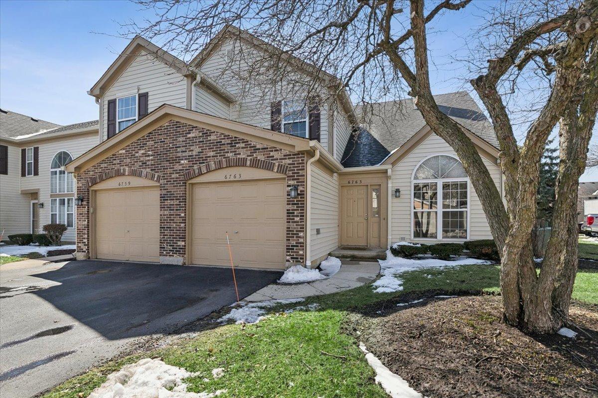 6763 Roanoake Ct., Gurnee, IL 60031