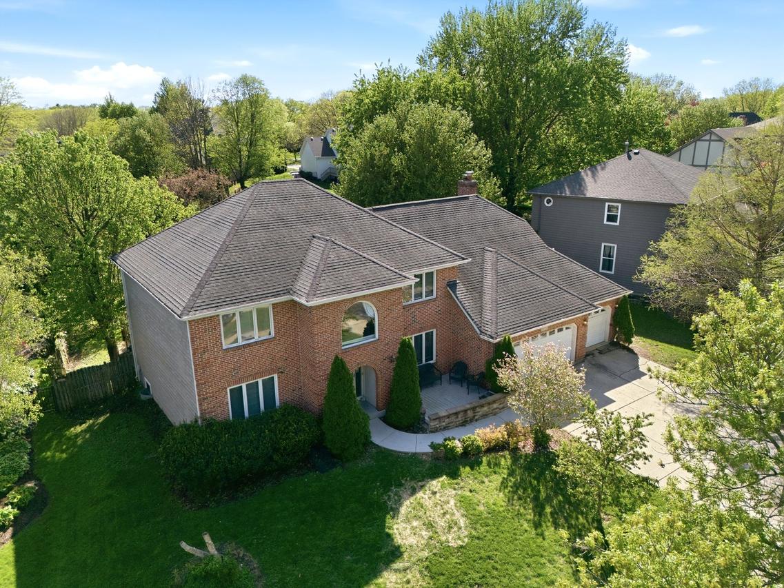 2731 Alyssa Dr., Naperville, IL 60565
