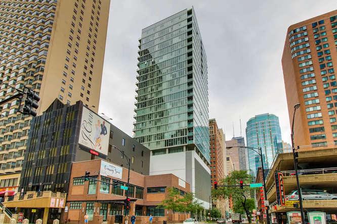 550 N Saint Clair St. #2303, Chicago, IL 60611