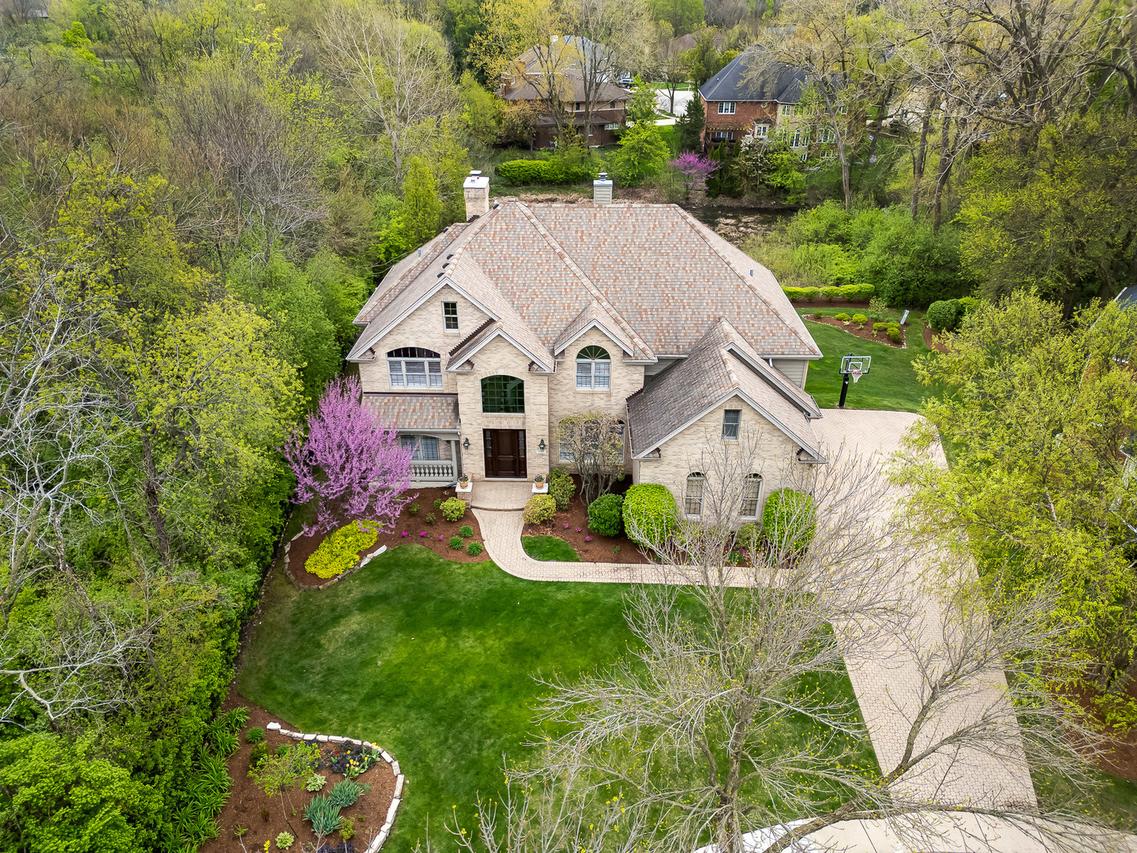 1801 Kelly Ct., Darien, IL 60561