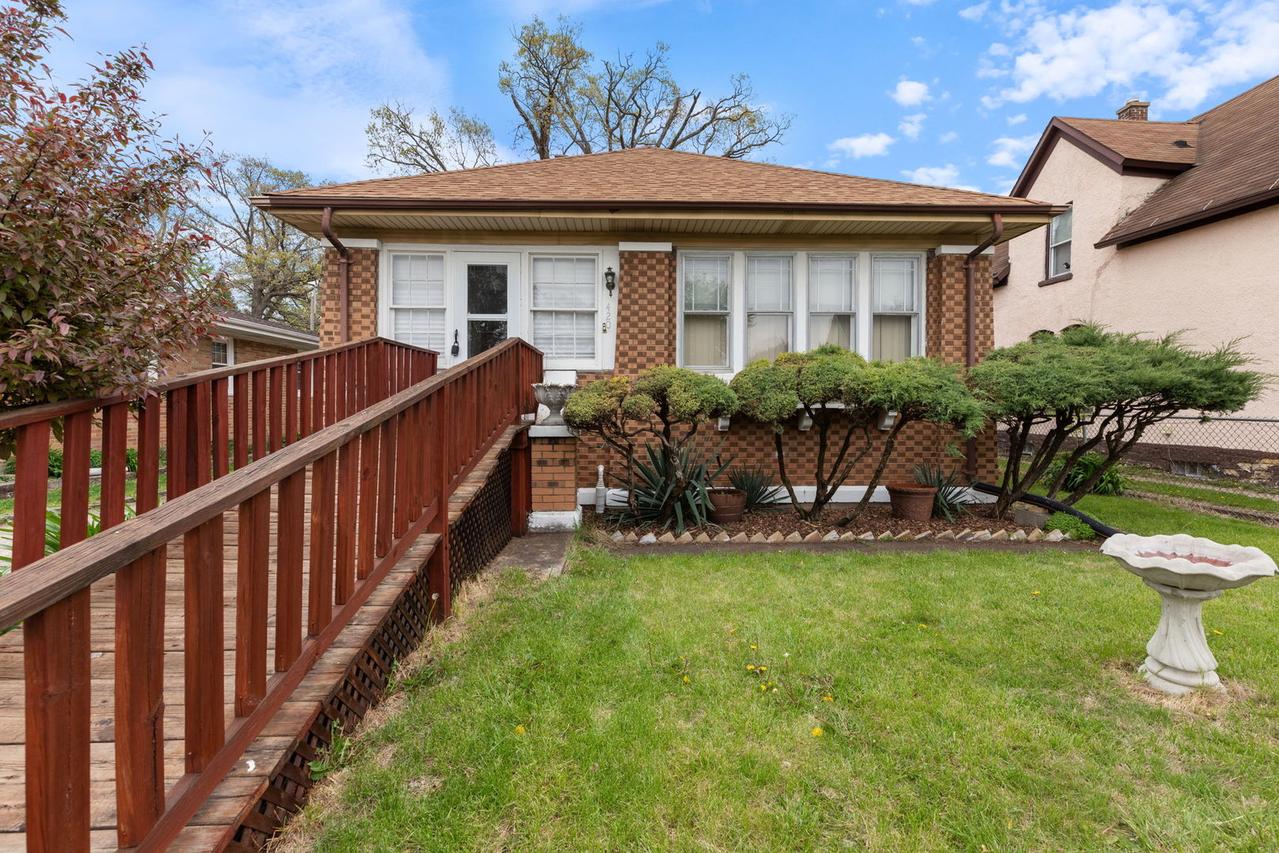 420 N Hebbard St., Joliet, IL 60432