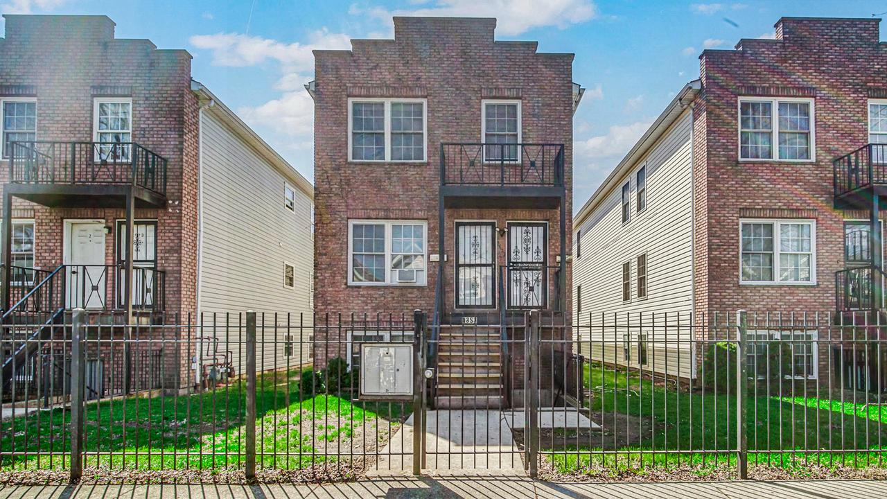 1453 E 72nd St. #3, Chicago, IL 60619