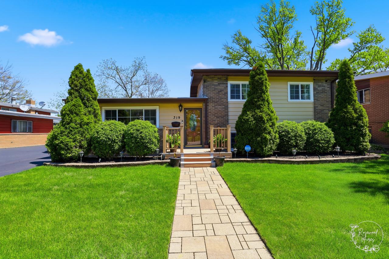319 N Bradley Dr., Chicago Heights, IL 60411
