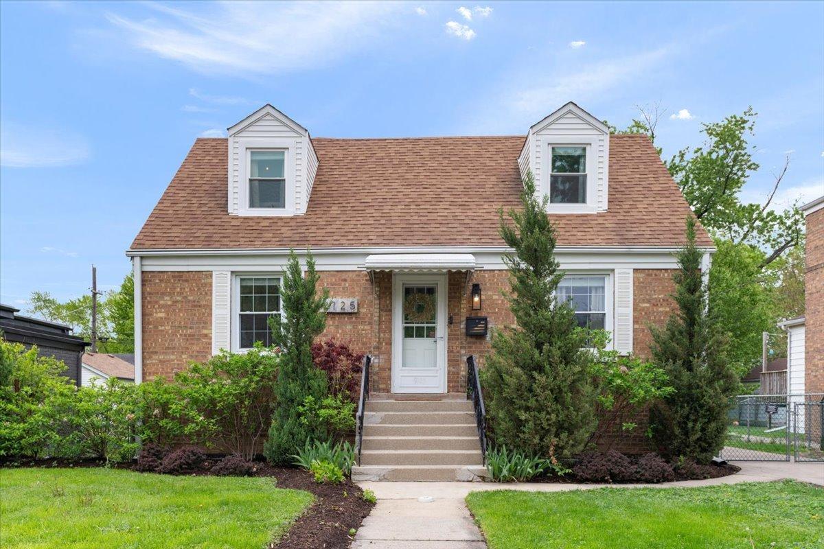 9125 S 54th Ave., Oak Lawn, IL 60453