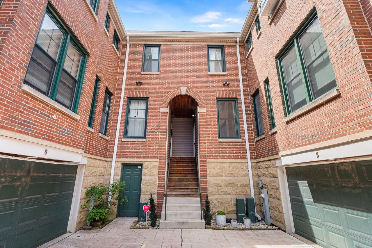 2140 N Winchester Ave. #6, Chicago, IL 60614