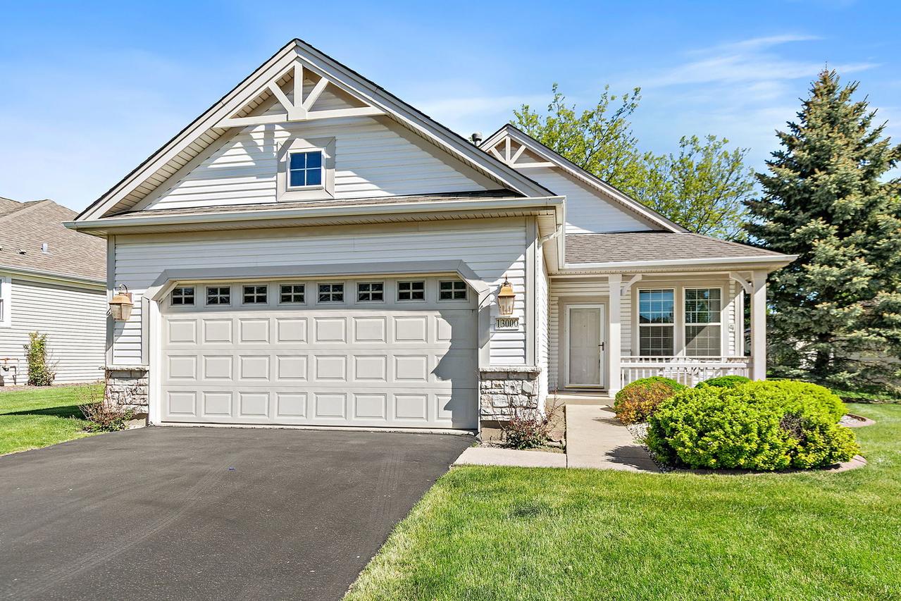 13000 Coventry Ln., Huntley, IL 60142