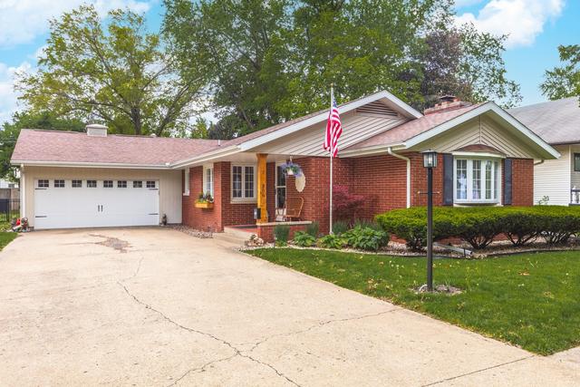 New Homes with Master Bedrooms on the 1st Floor in Pontiac: April 25th to May 1st
