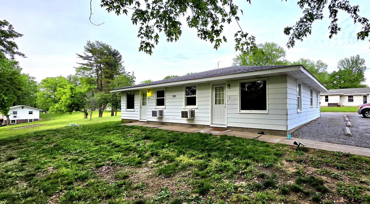 [Address Hidden by Seller], Carbondale, IL 62902