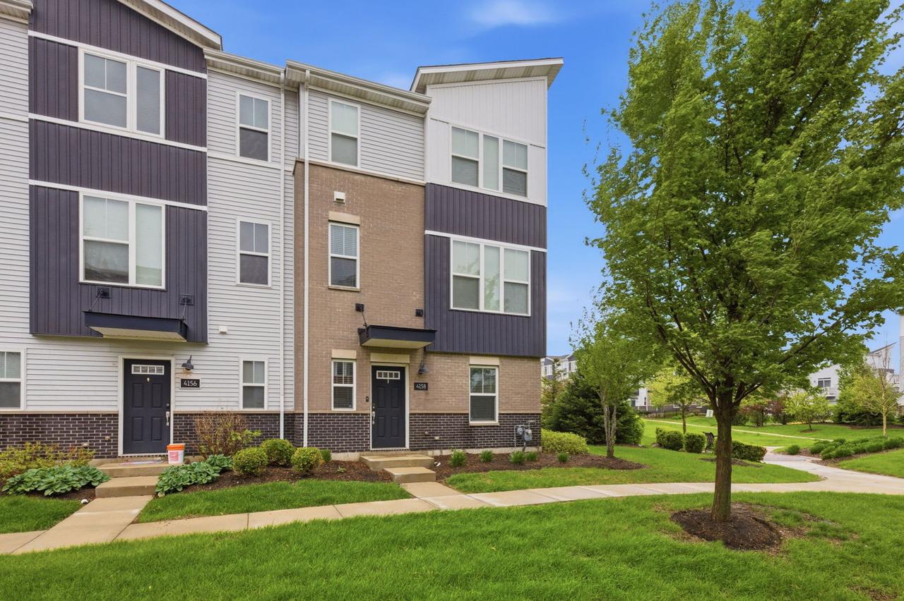 4158 Irving Rd., Aurora, IL 60504