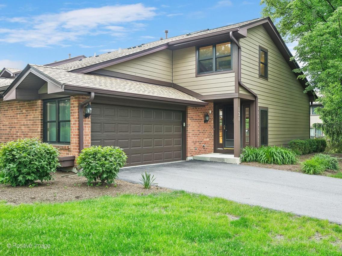 131 White Birch Ln., Westmont, IL 60559