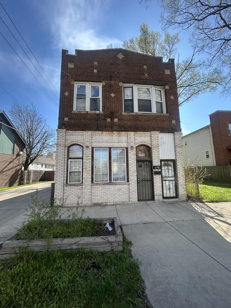 1215 S Spaulding Ave., Chicago, IL 60623