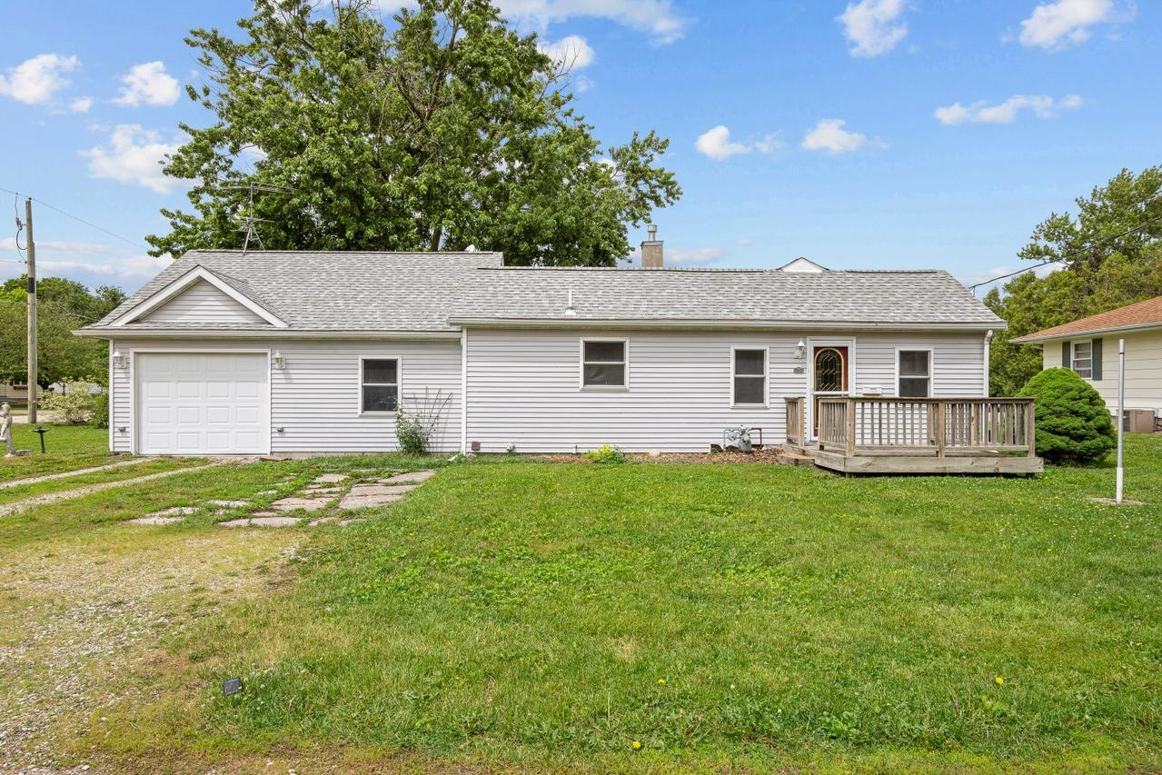 625 S Olive St., Geneseo, IL 61254