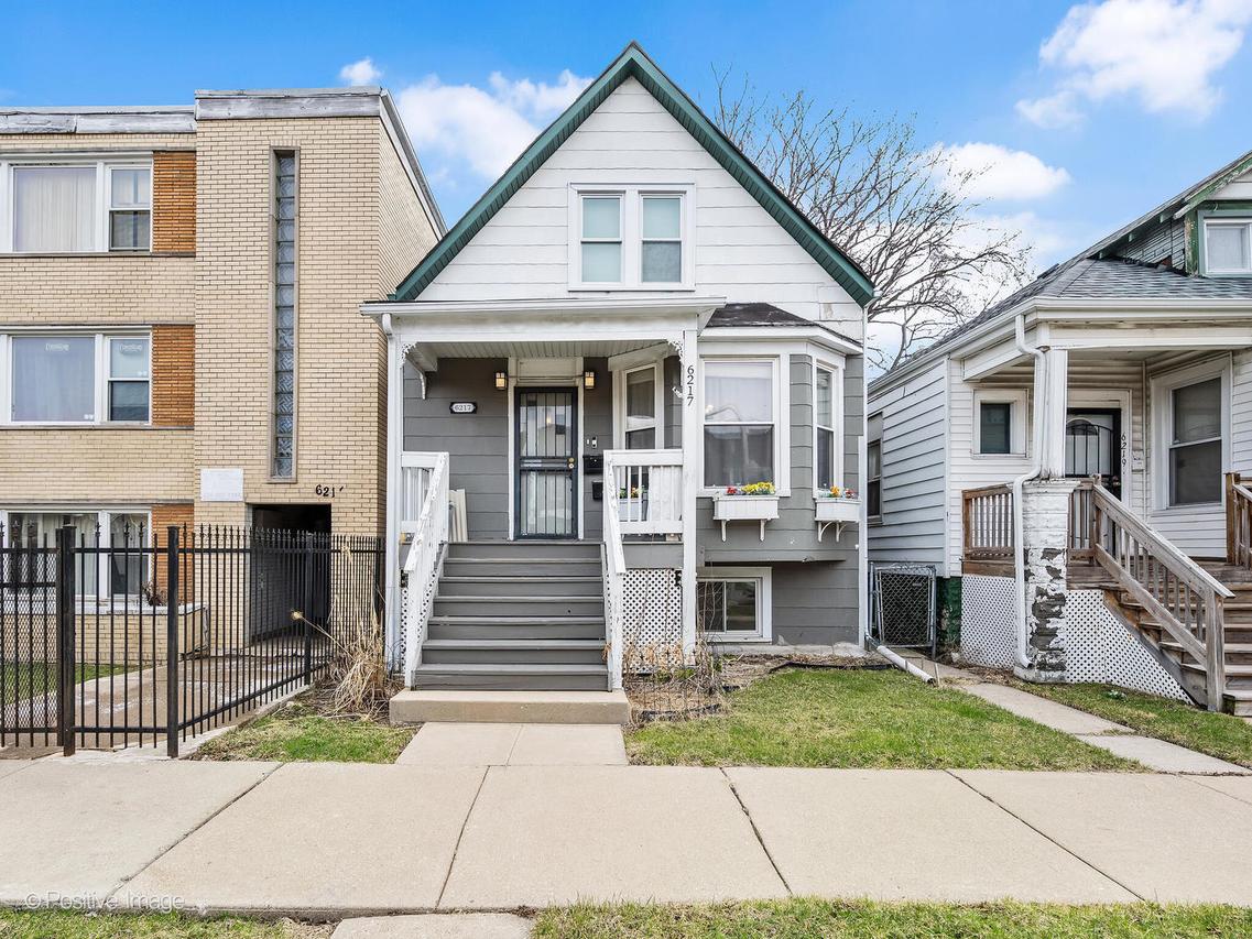 6217 S Claremont Ave., Chicago, IL 60636