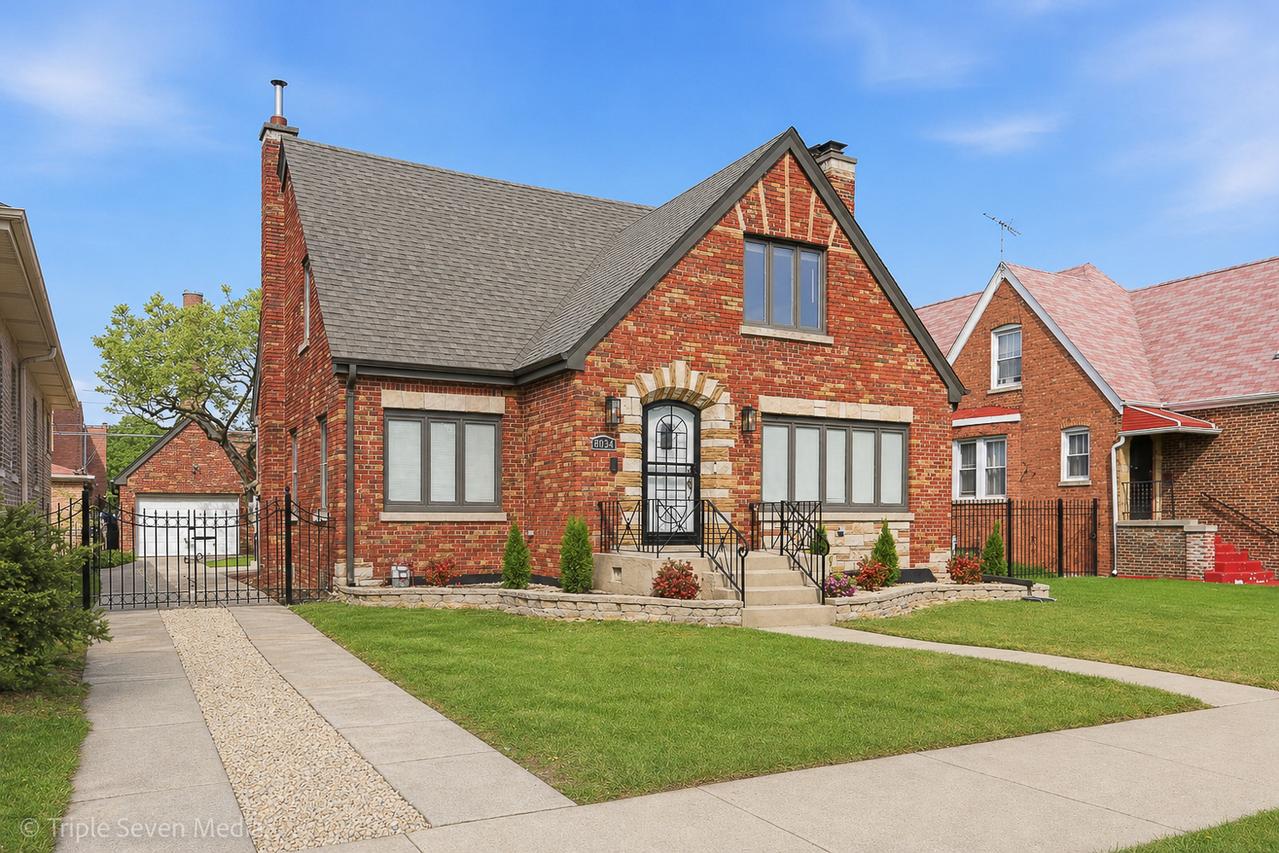 8034 S Clyde Ave., Chicago, IL 60617