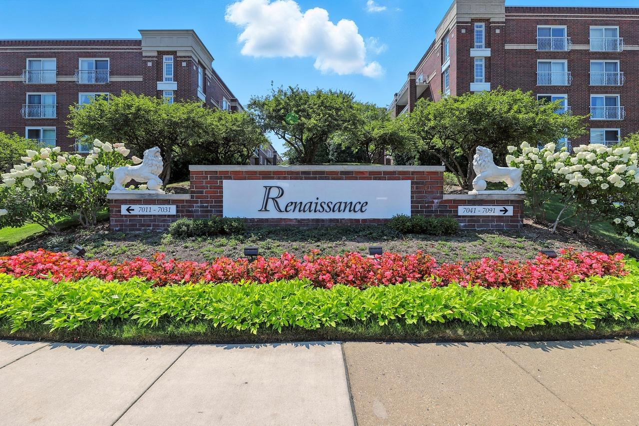 7011 W Touhy Ave. #509, Niles, IL 60714