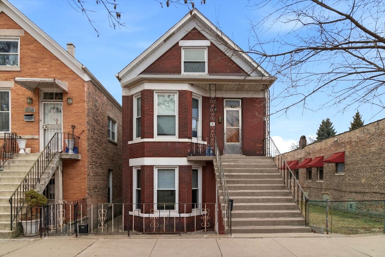 1633 W 38th St., Chicago, IL 60609