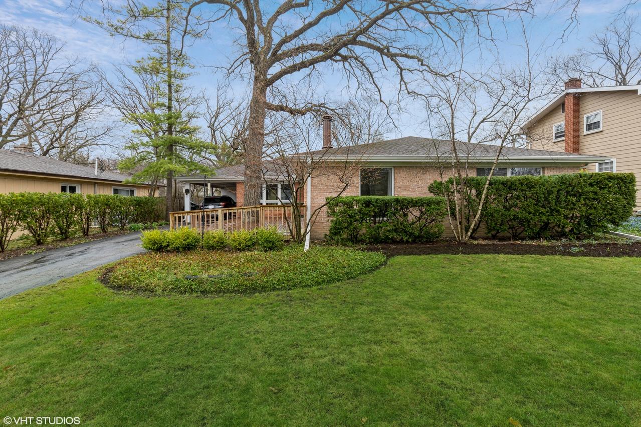 461 Rockland Ave., Lake Bluff, IL 60044