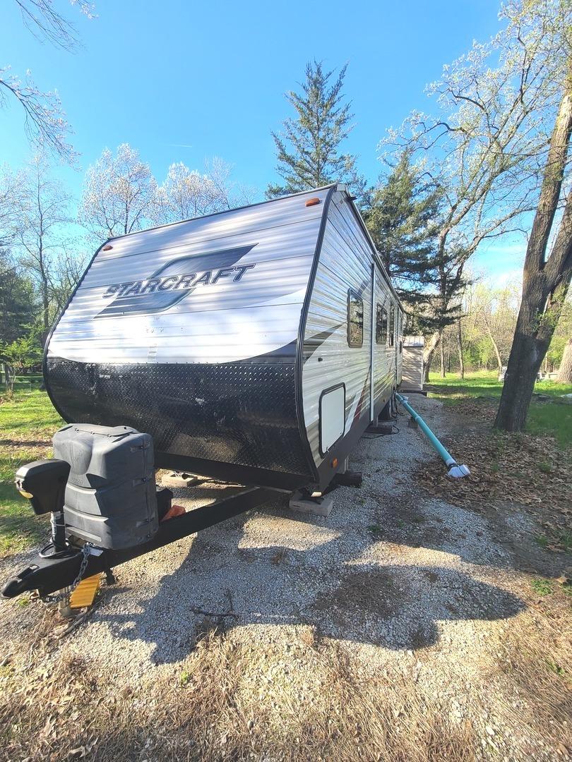 26/241/242 Woodhaven, Sublette, IL 61367