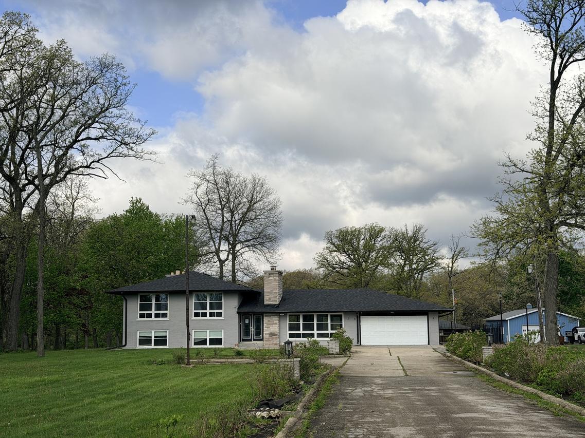 25716 S Stoney Island Ave., Crete, IL 60417