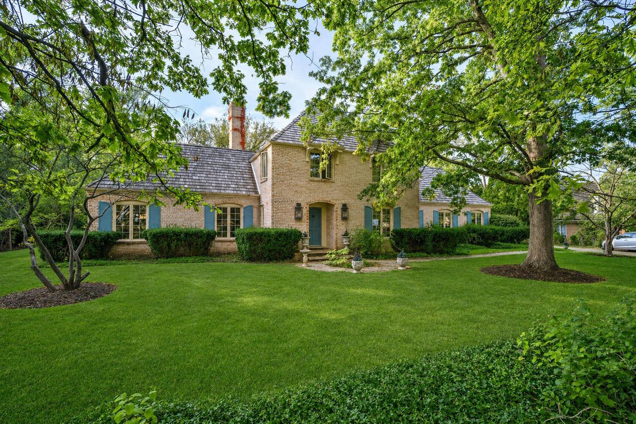 1340 Wood Hill Ln., Lake Forest, IL 60045