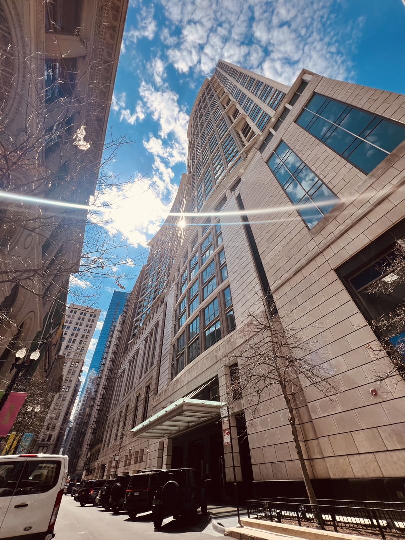 130 N Garland Ct. #3302, Chicago, IL 60602