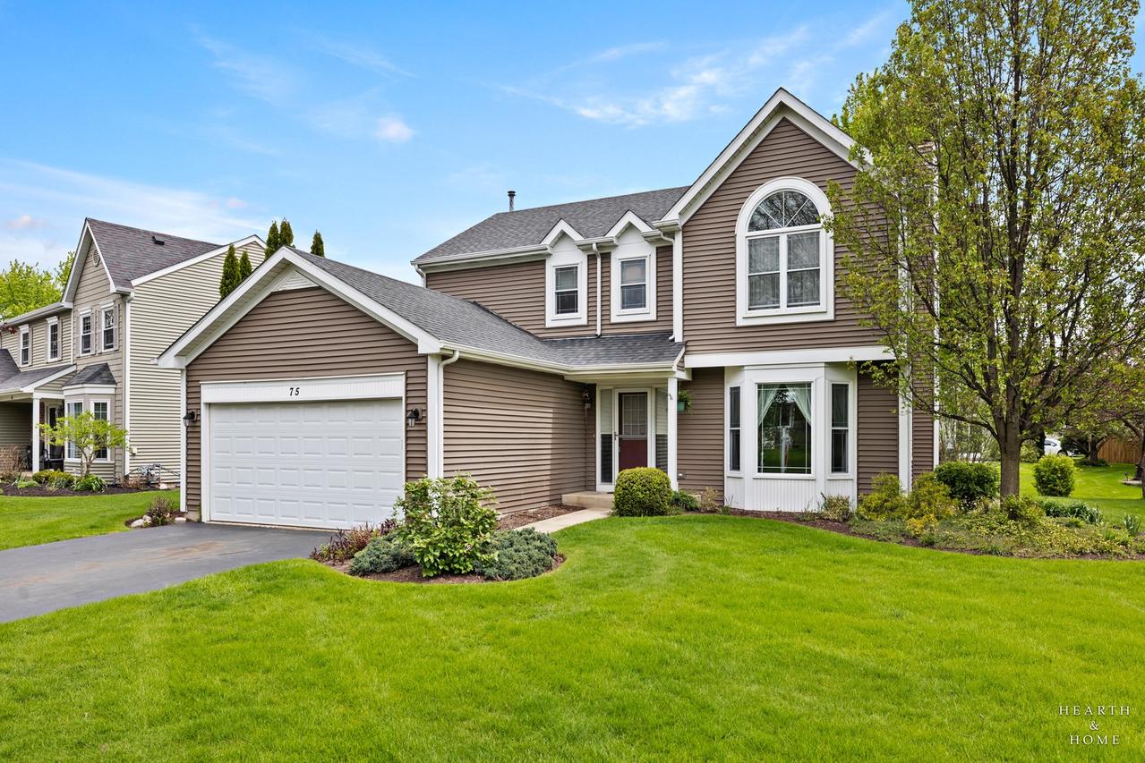 75 Hampton St., Cary, IL 60013