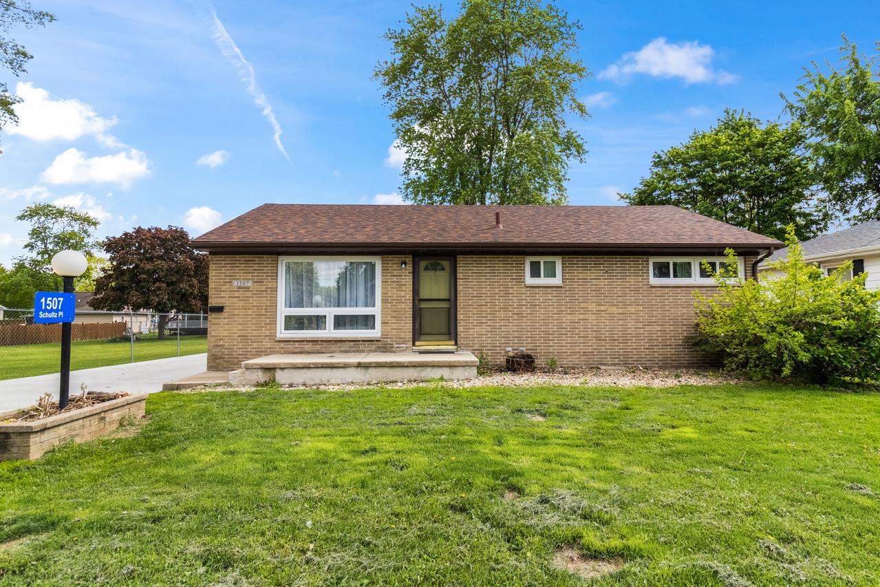 1507 Schultz Pl., Streator, IL 61364