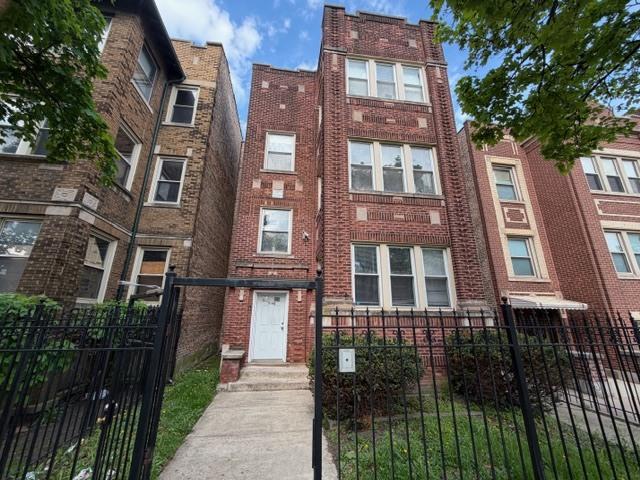 11146 S Vernon Ave., Chicago, IL 60628