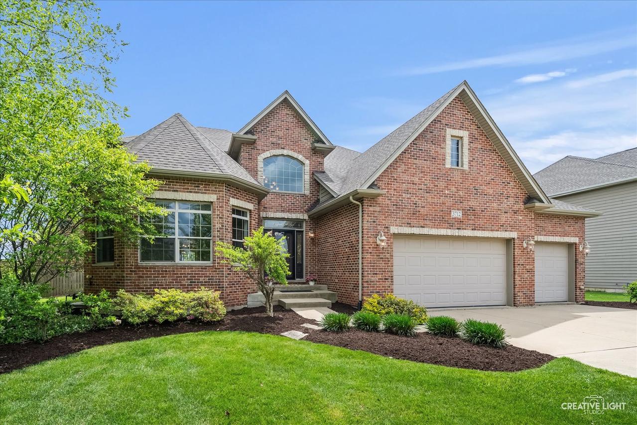 3712 Ryder Ct., Naperville, IL 60564