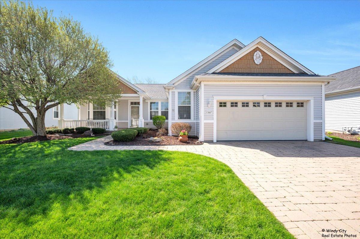 13007 Wisconsin Cir., Huntley, IL 60142