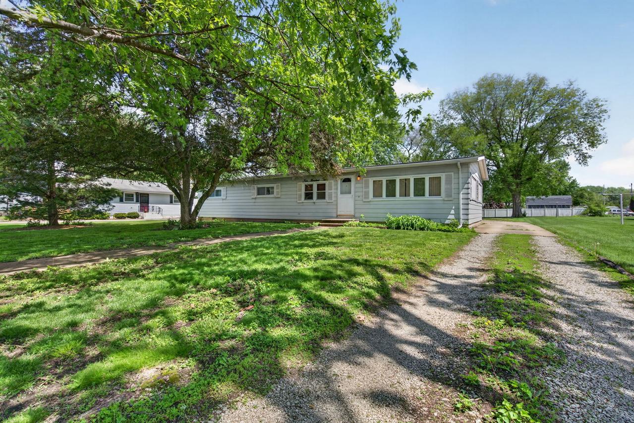 410 N Elm St., Gardner, IL 60424