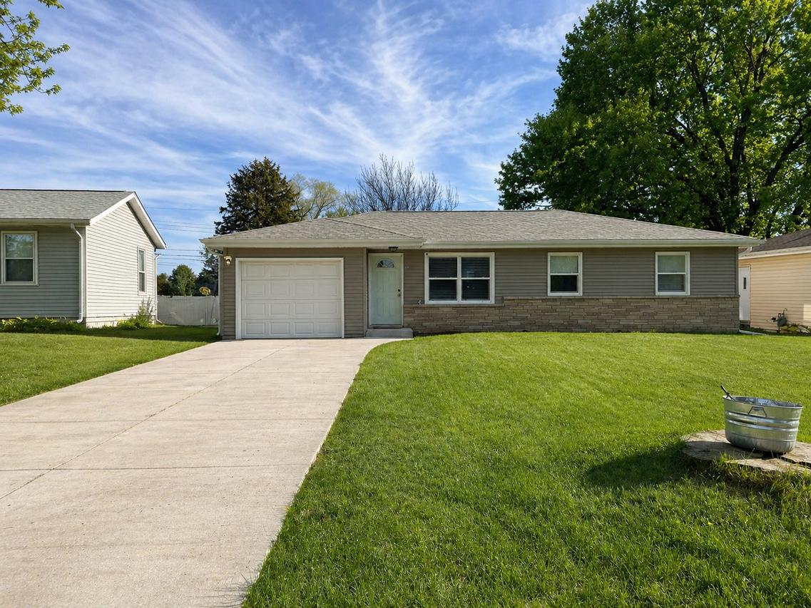123 Liberty Blvd., Machesney Park, IL 61115