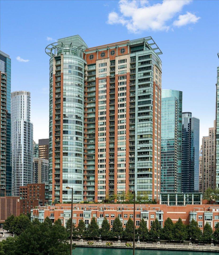 415 E North Water St. #1901, Chicago, IL 60611
