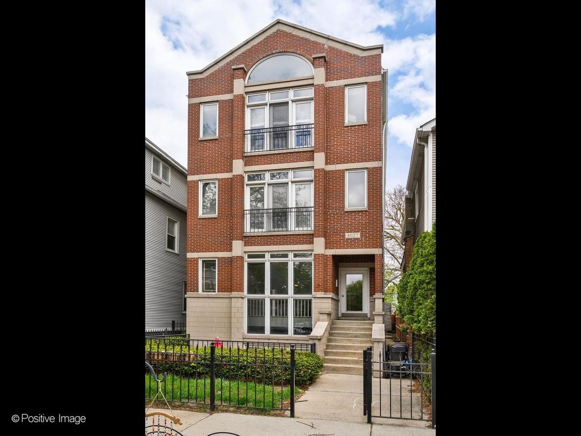 3027 N Racine Ave. #3, Chicago, IL 60657