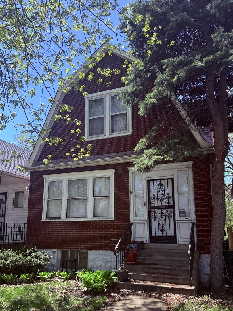 7930 S Muskegon Ave., Chicago, IL 60617